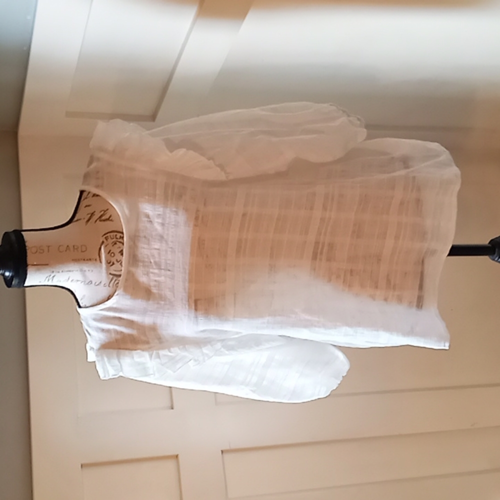 🌻Cotton Bleu White Sheer Ruffled Blouse Sz S